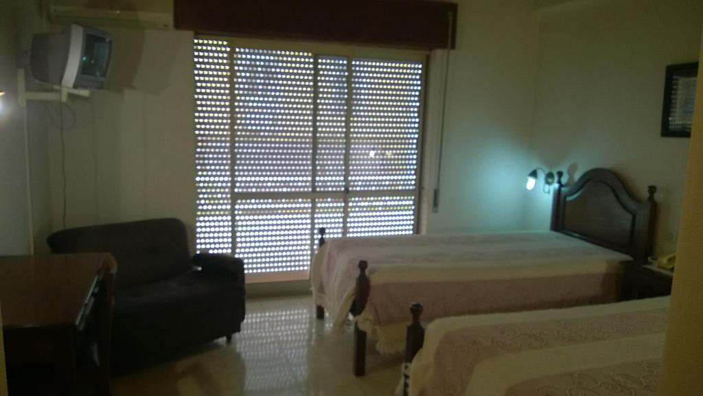 Residencial Gabriel Hotel Santiago do Cacem Room photo